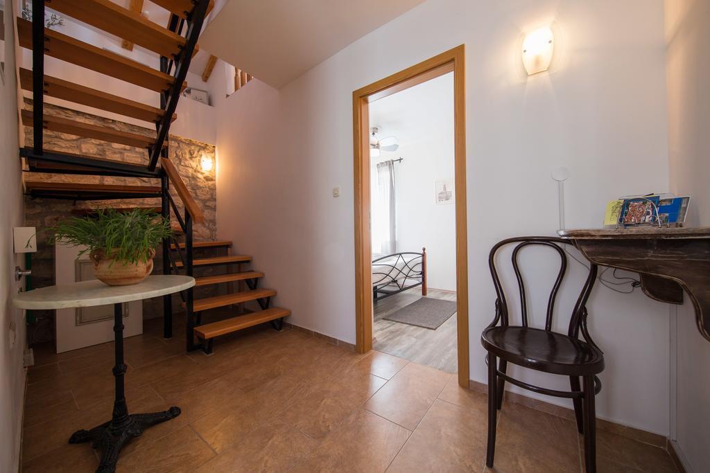 Luxury Mansarda Duplex - City Centre - Stone House Apartment *