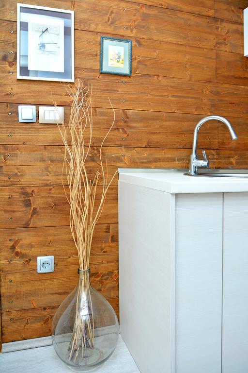Apartman Studio Rustica & Moderna *