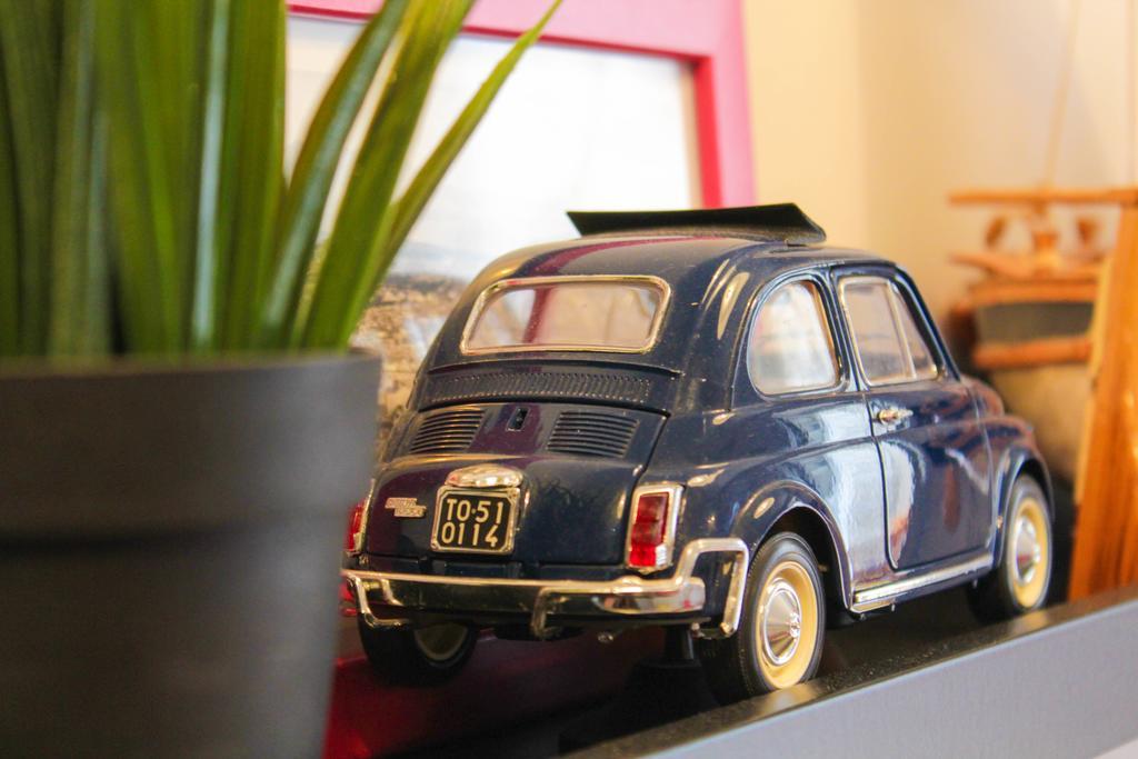 Fab 'n' Chic Apartman *