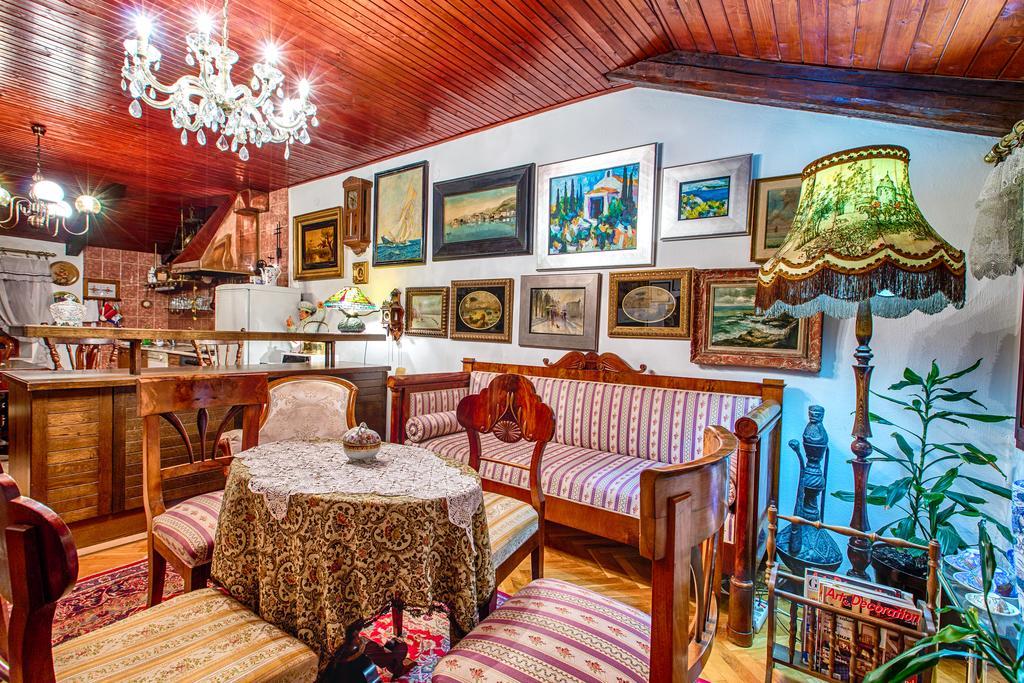 Royal Antique Apartment Apartment *