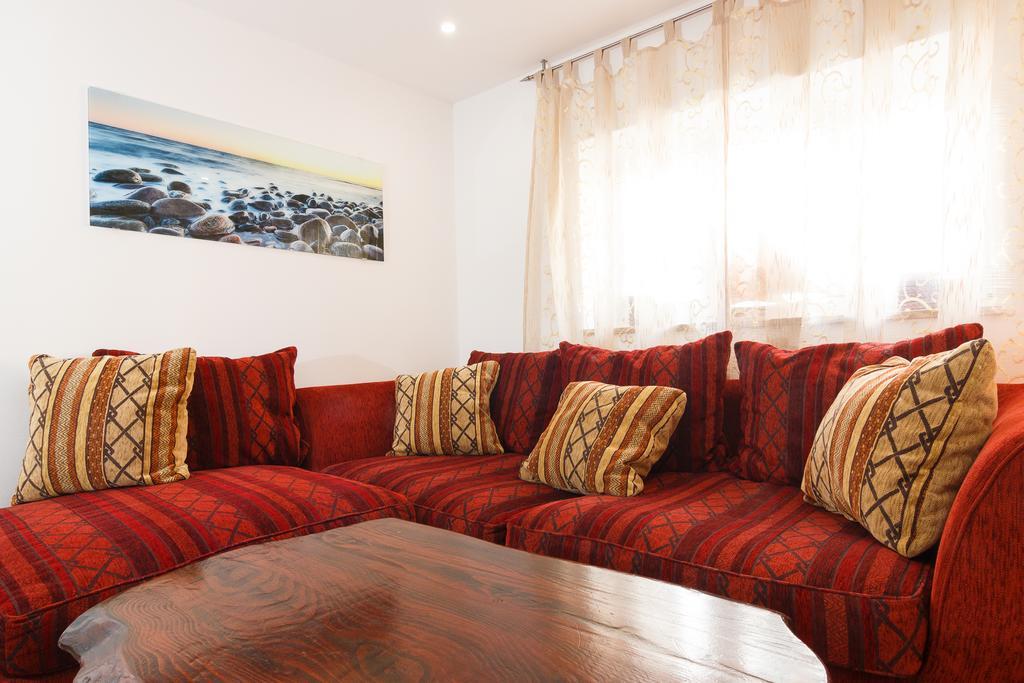 Split Inn Apartments *