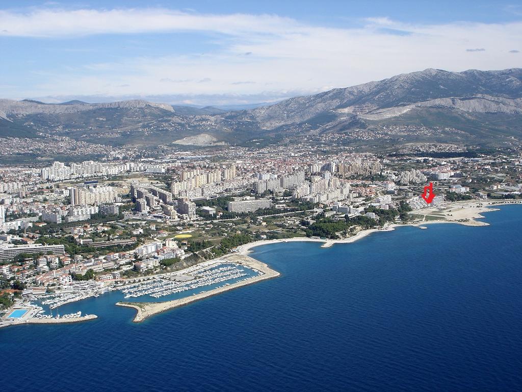 Marimar, Beachfront 1st Row Appartement *