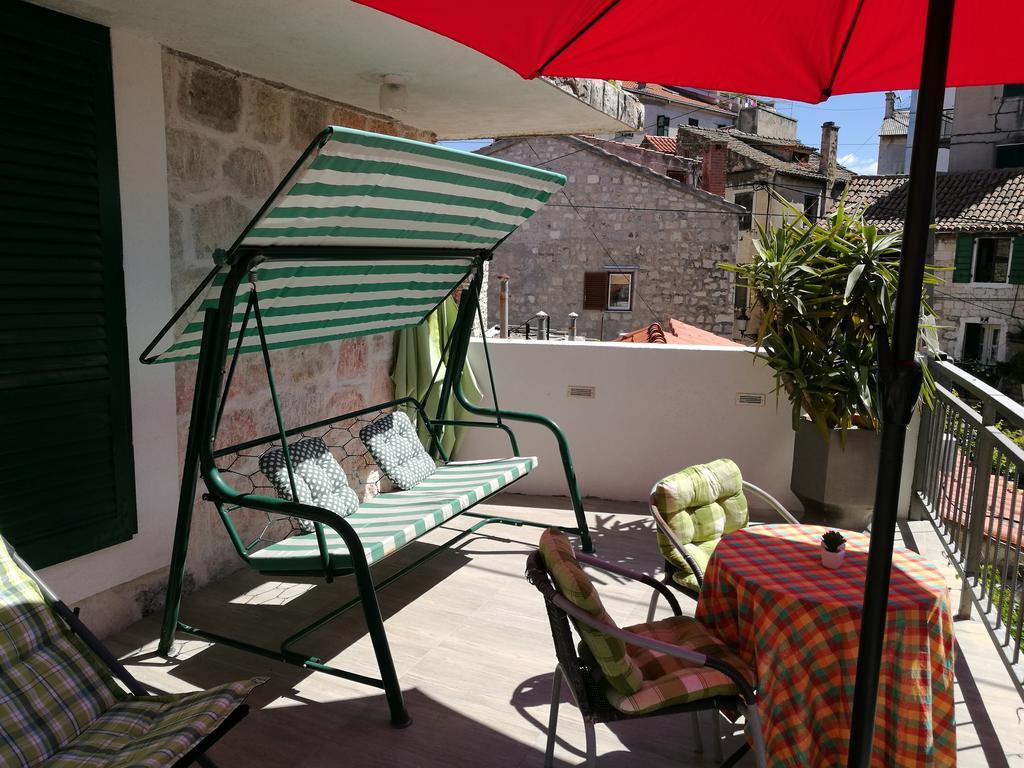 Paradise With Big Sunny Terrace In The Old Town, Few Meters From The Sea & Riva Promenade