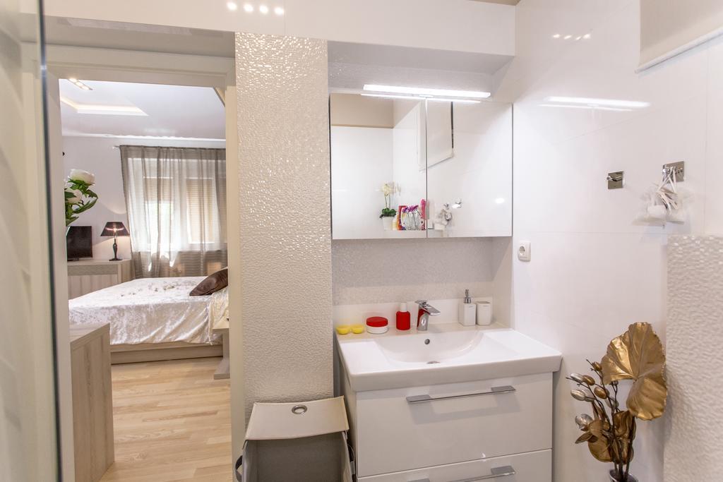 Apartment Mirela Split