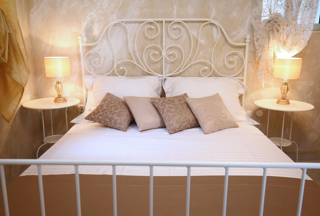 Luxury Lidija