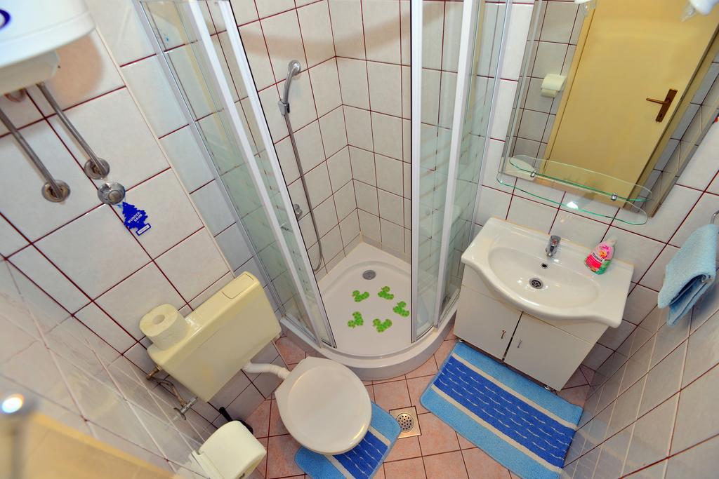 Veky 3 Apartman *