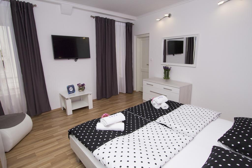 Sabioncello Apartment Split