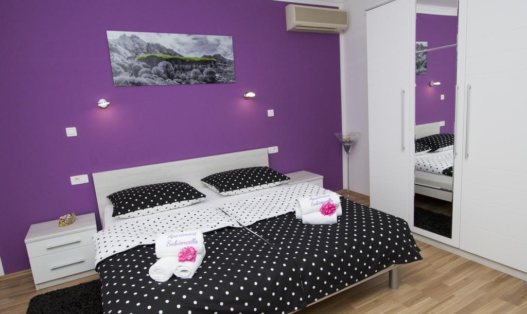 Sabioncello Apartment