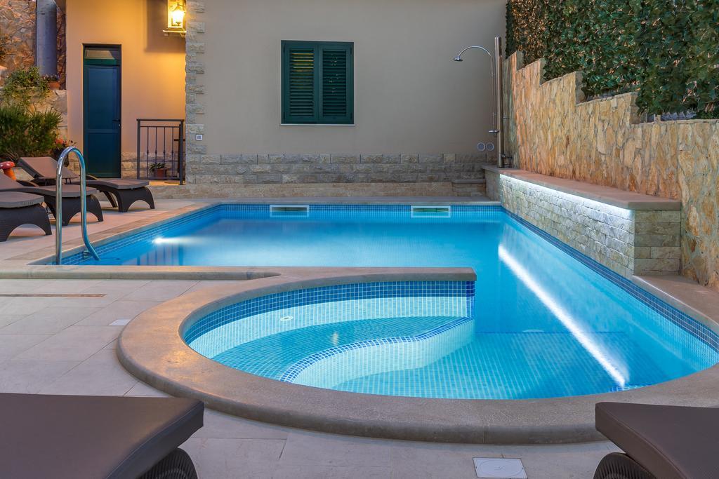 Apartments Stobrec Apartman