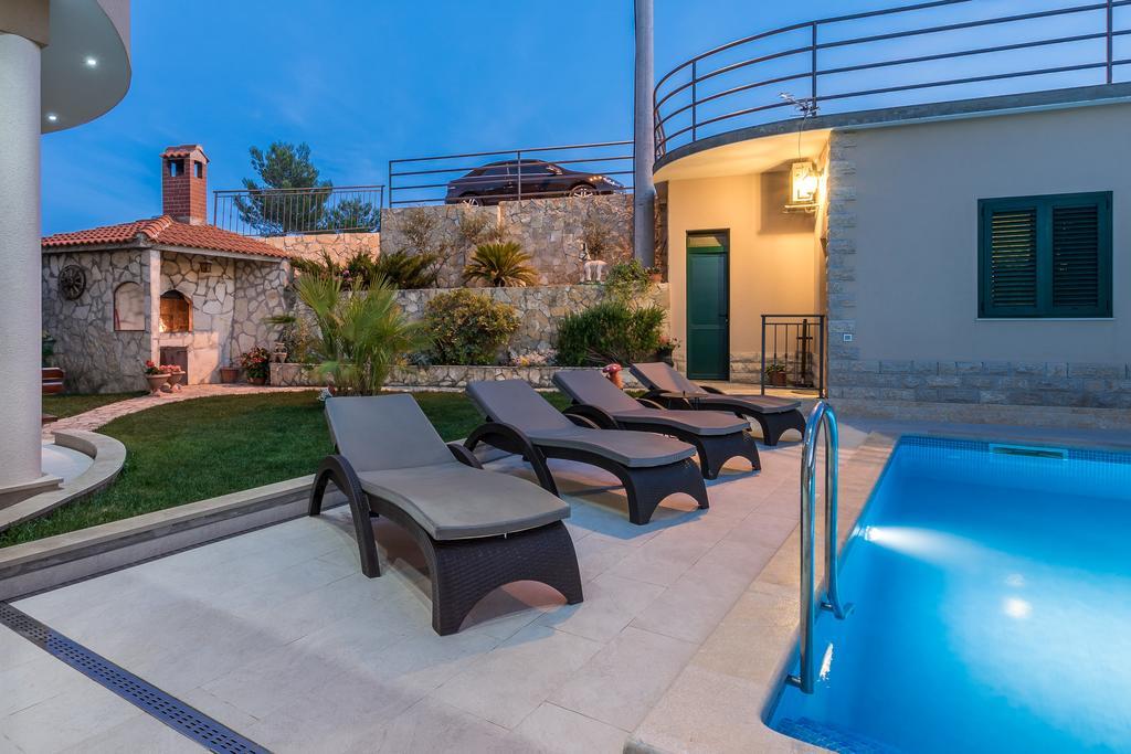 Apartments Stobrec
