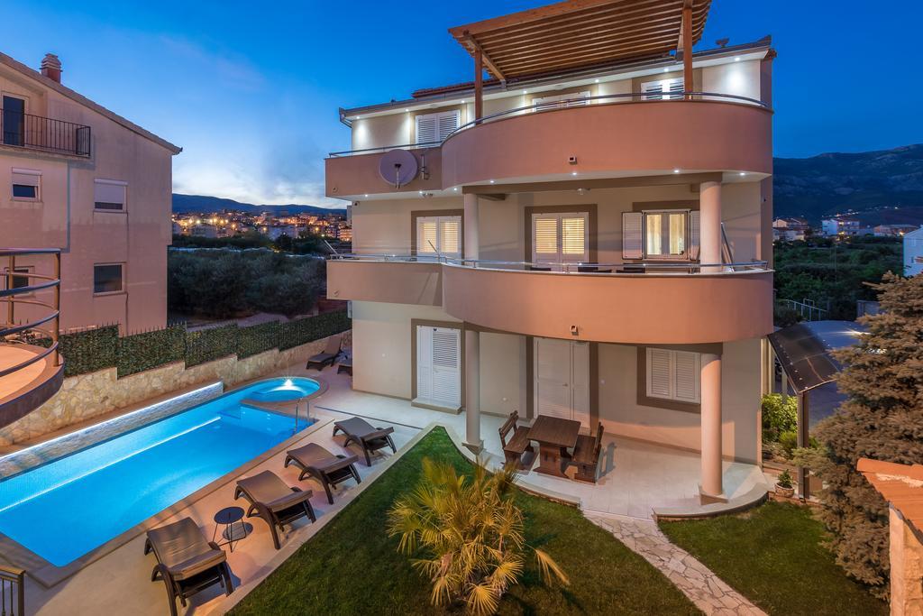 Apartments Stobrec * Split