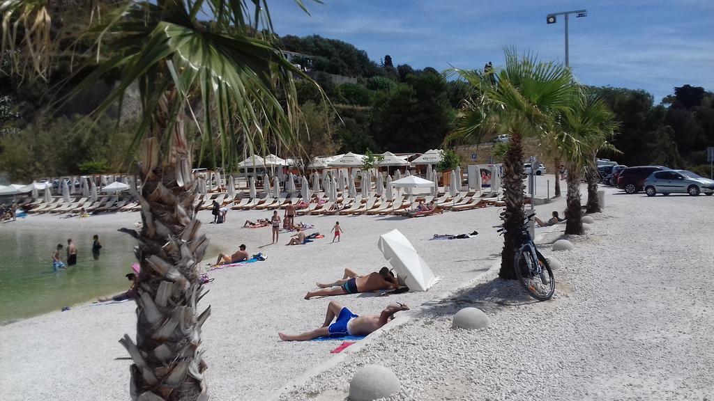 Apartamento Apartments Crvena Orhideja Split