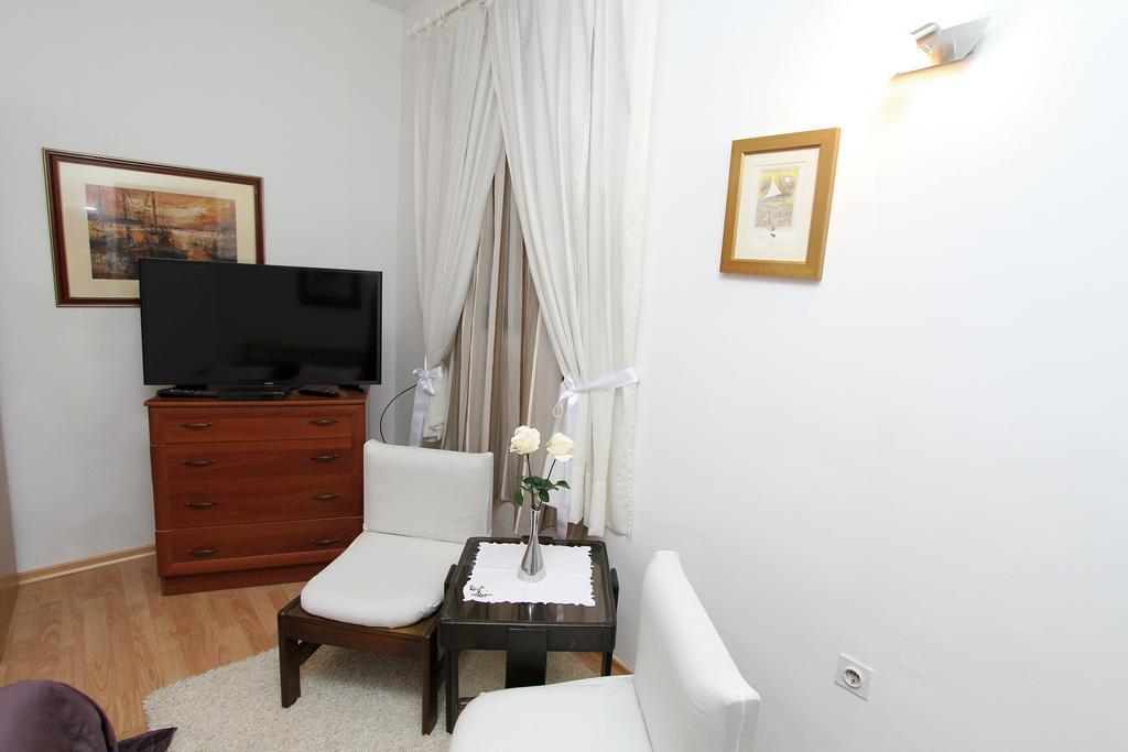 Old Town Manosa Apartamento