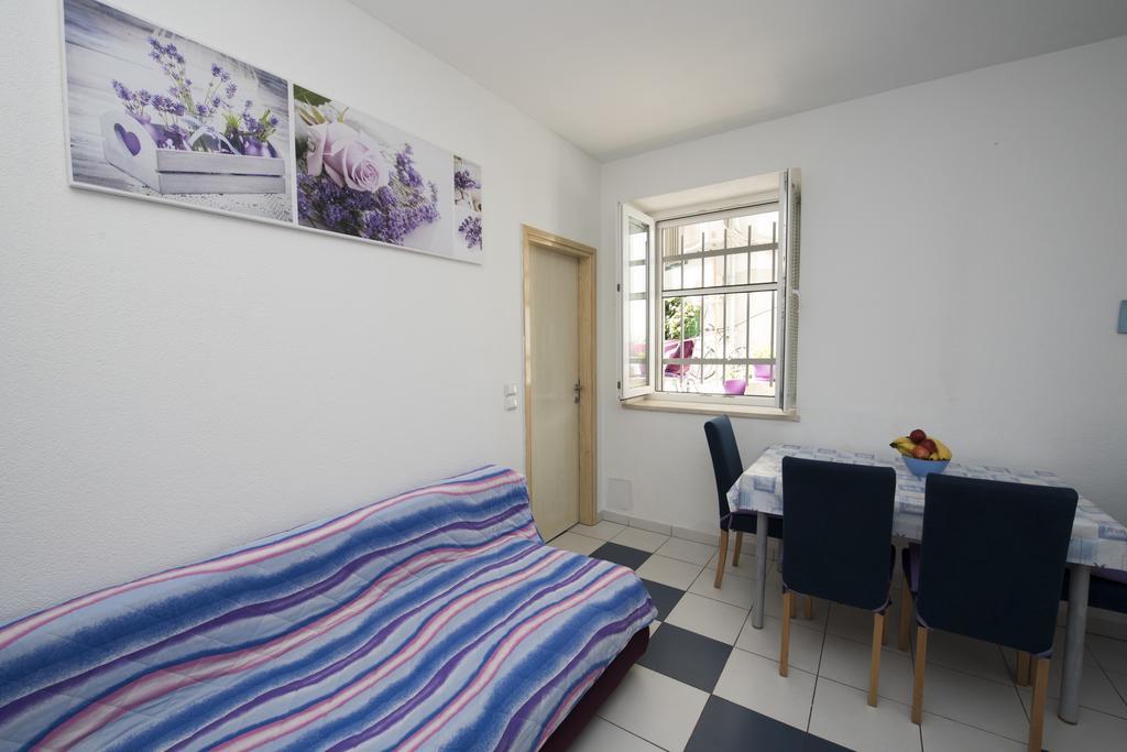 Dragica Apartment *