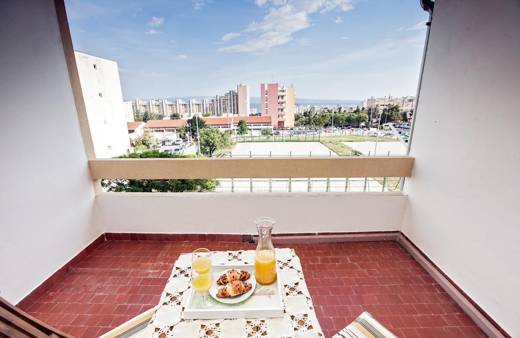 Anna Blue Apartment