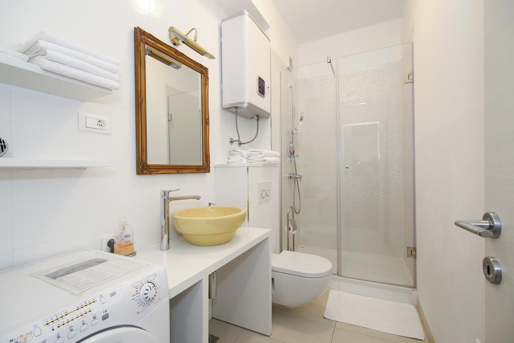 Anna Apartment Split