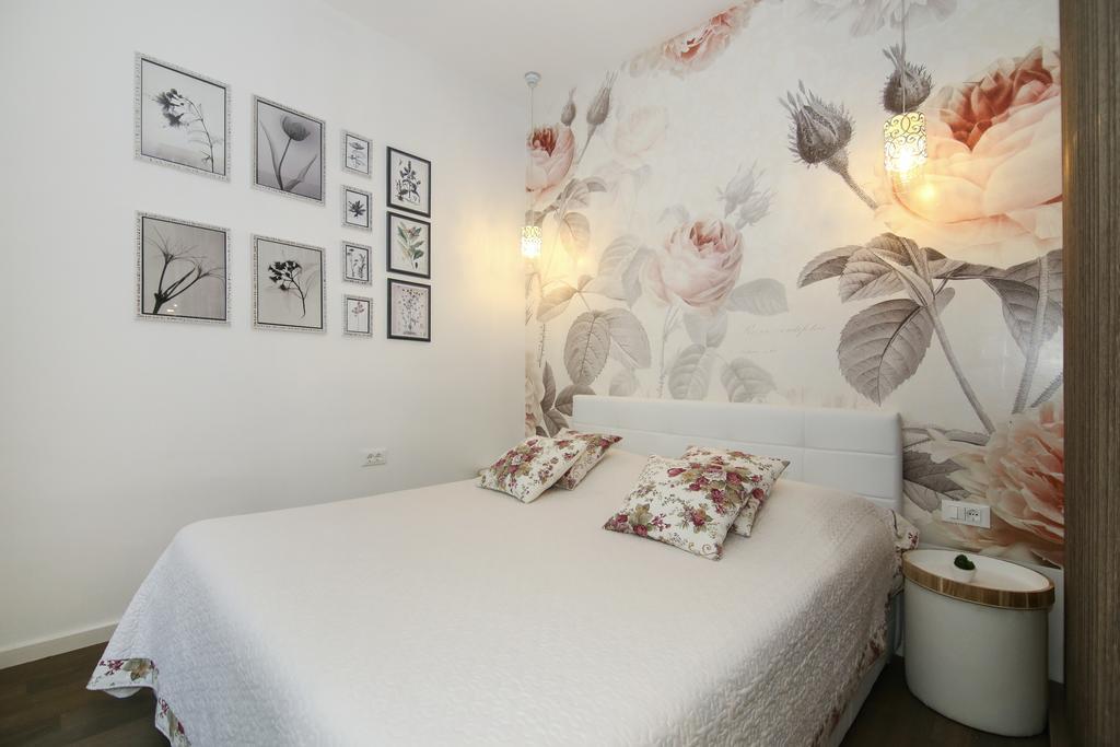 Anna Apartment