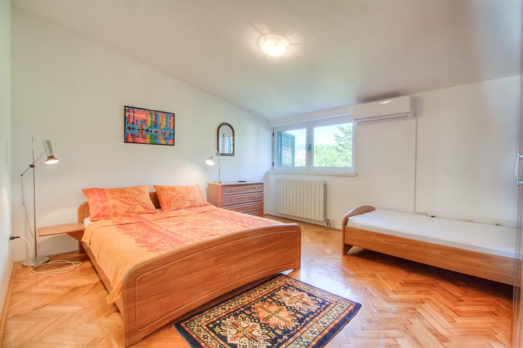 Near Sandy Firule Apartamento Split