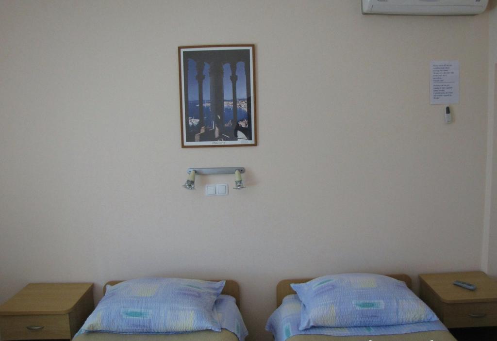 Nirvana & Guest house 3*