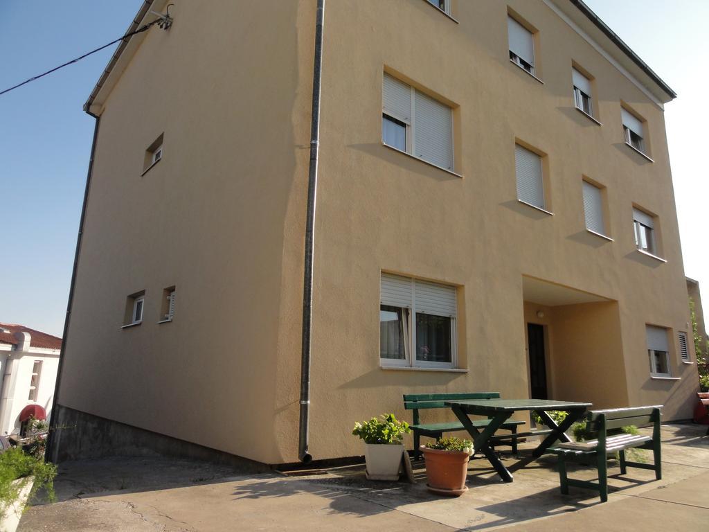 Rajic 3*