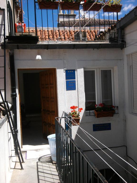 Private In Diocletians Palace Apartamento *