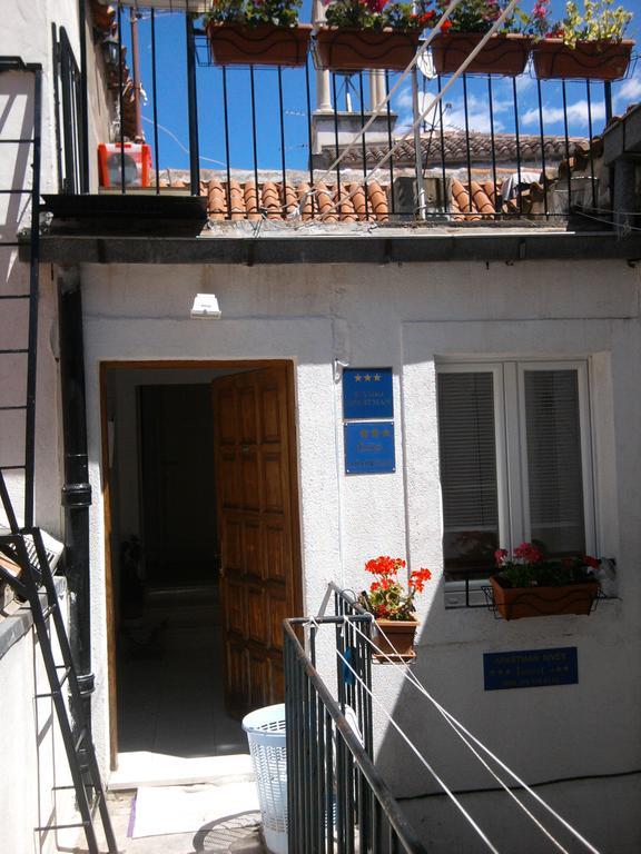 Private In Diocletians Palace *
