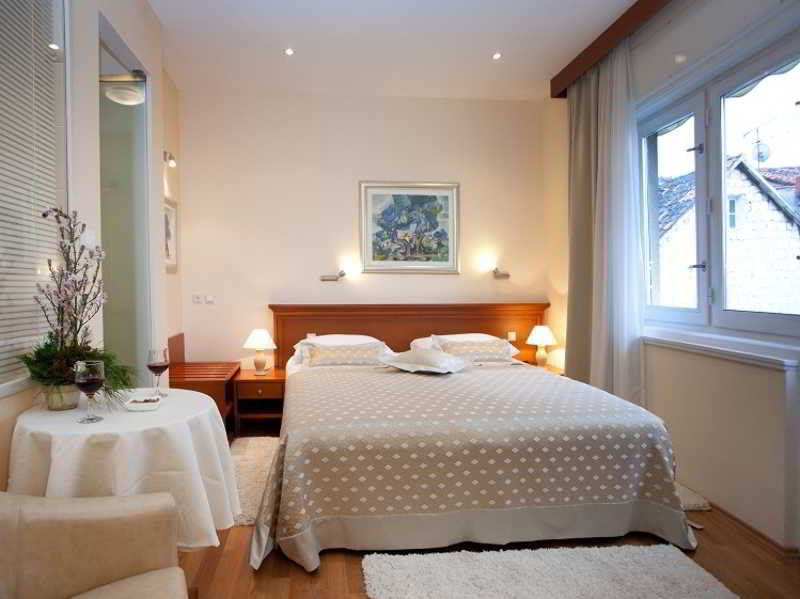 Bed & Breakfast Royal 4*