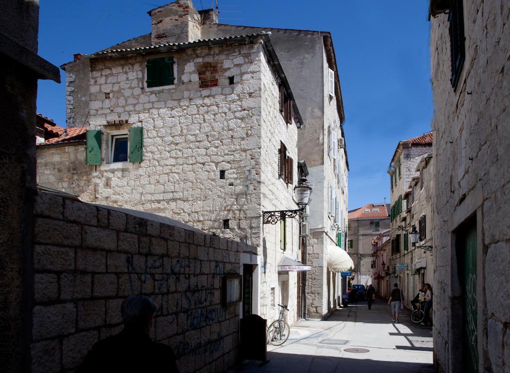 Veli Varos * Split