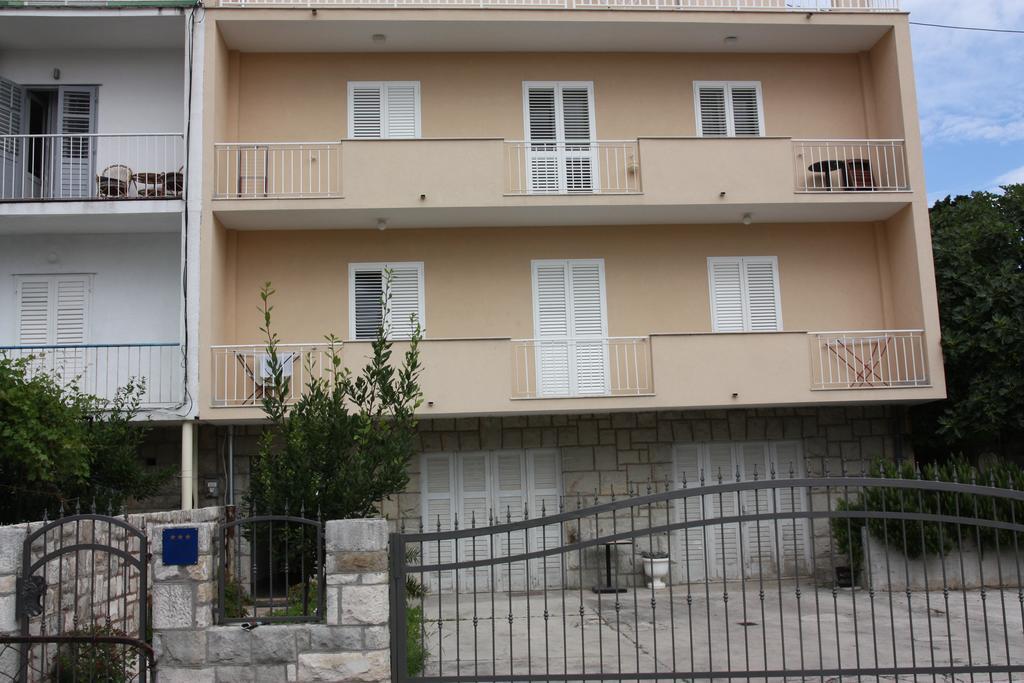 Apartment Nono Near The Beach With Parking Apartment