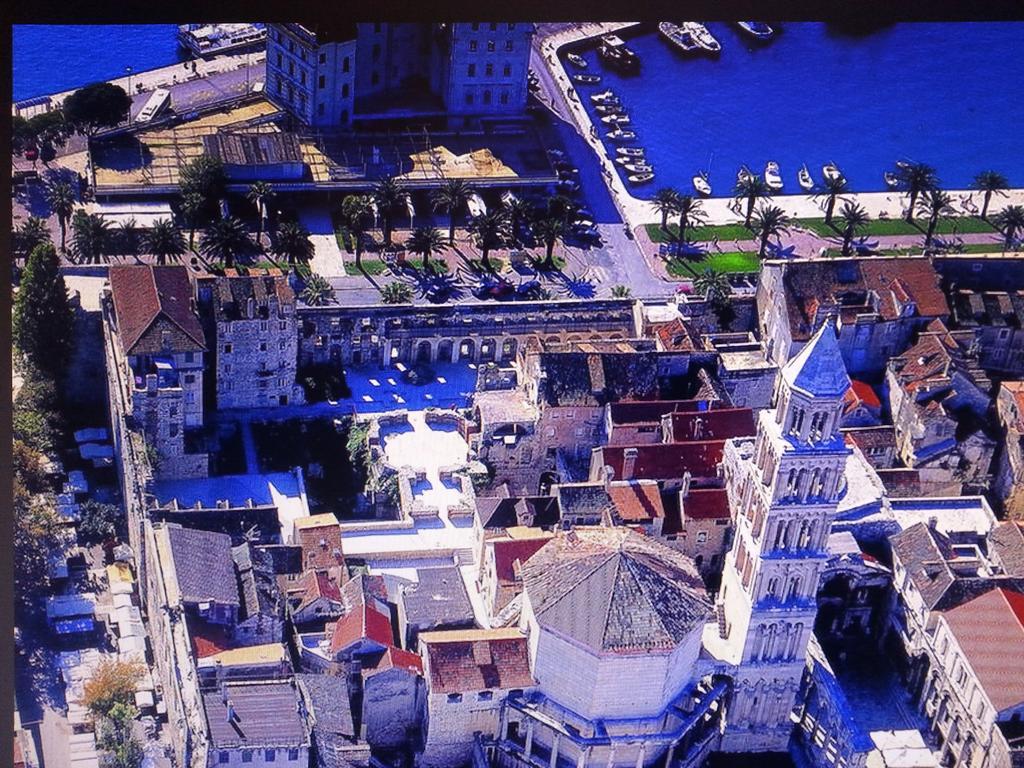 Private In Diocletians Palace Apartamento Split