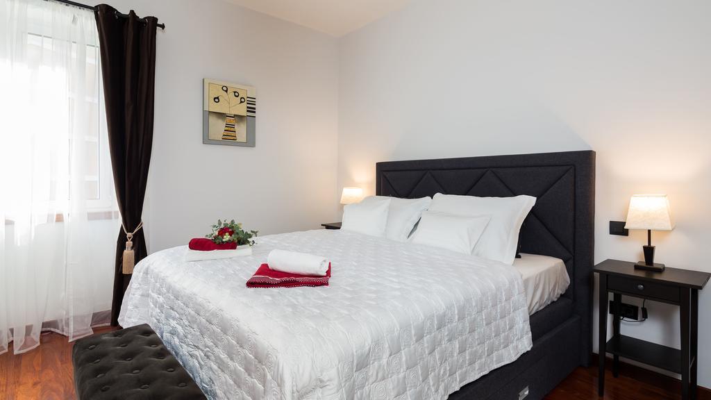 Celebration Apartment