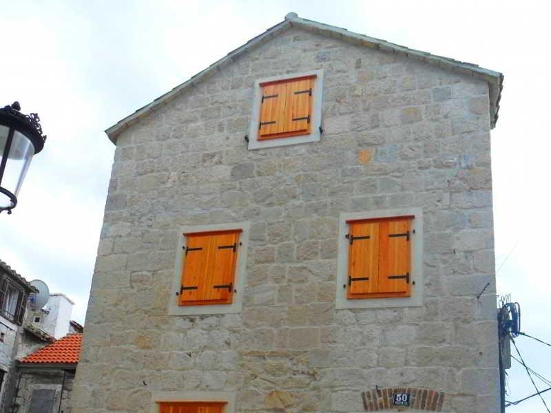 Stonehouse 3* Split