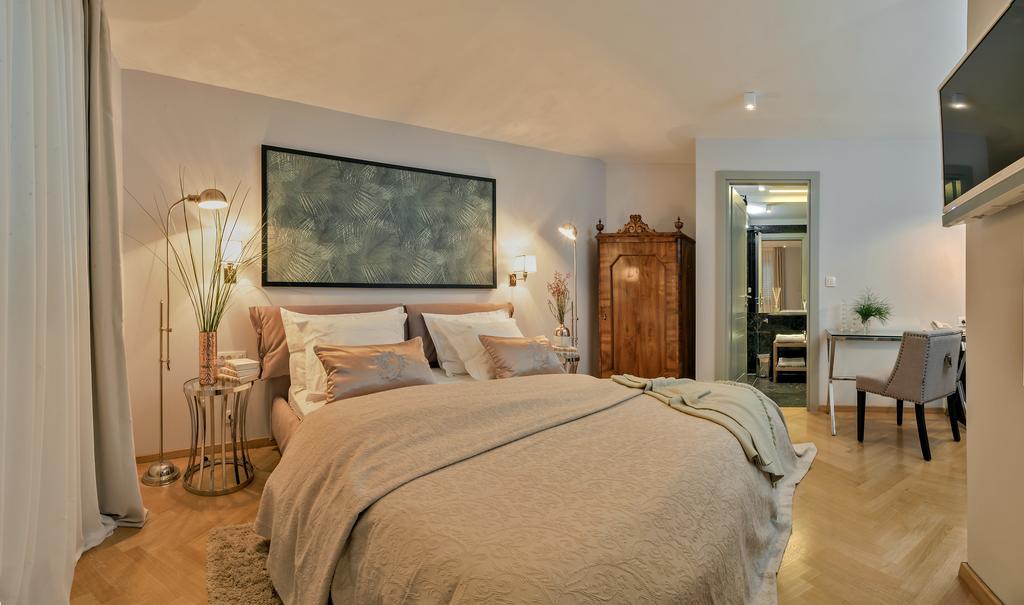 Hotel Heritage 19 4*
