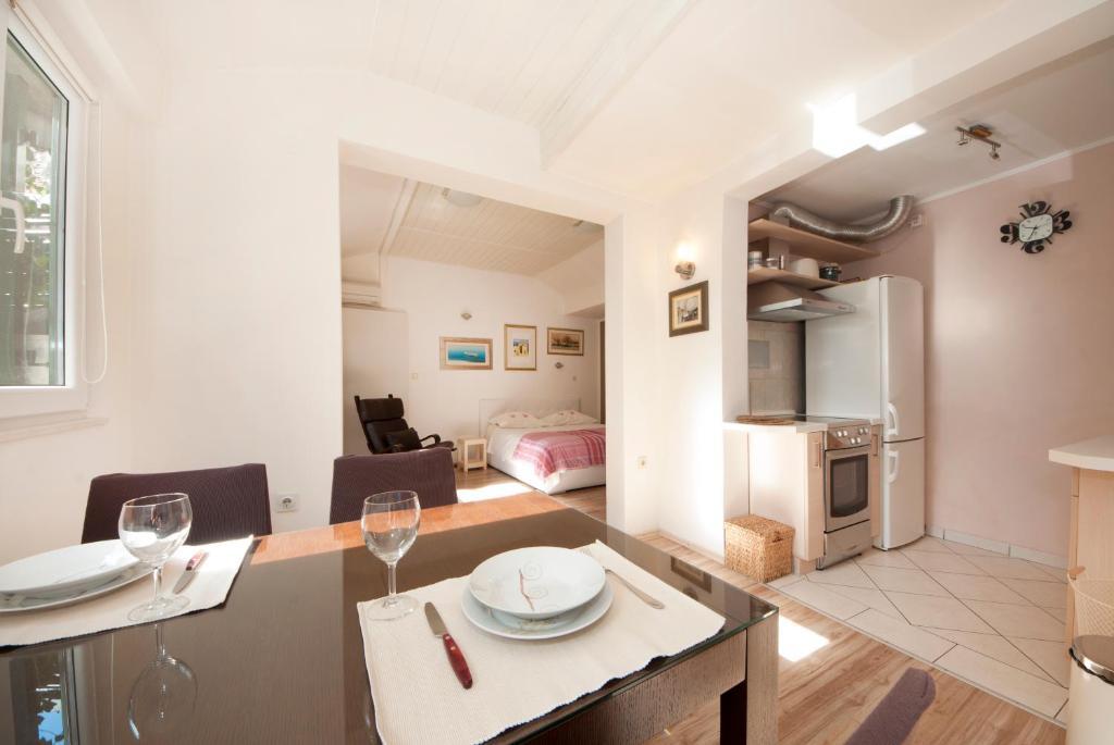 Apartment Bruno Centre And Split