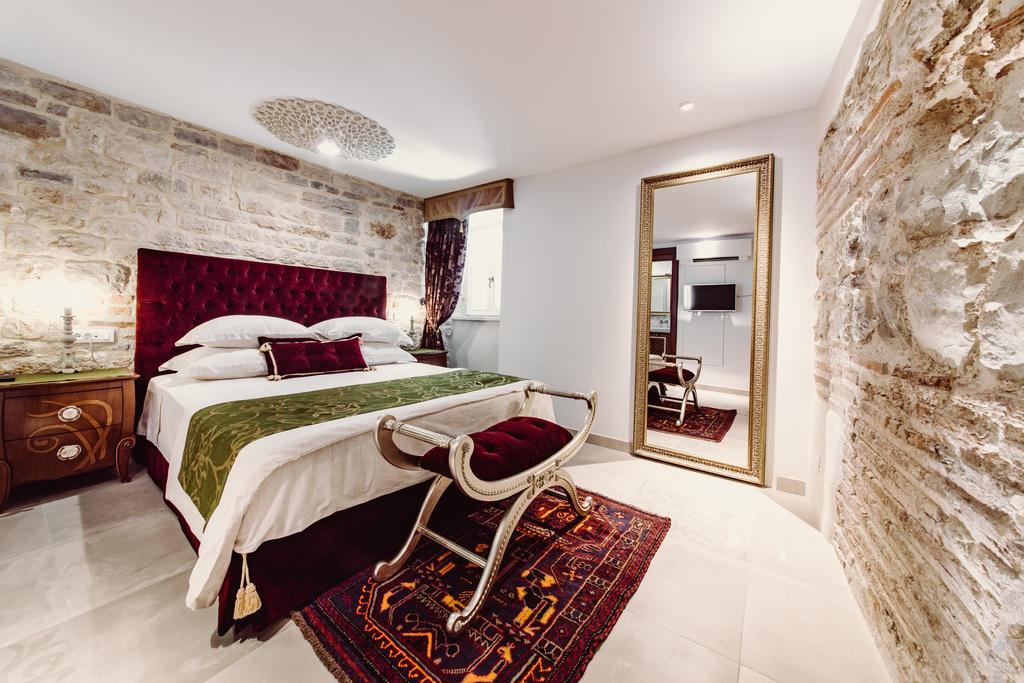 Nepos Hotel Split