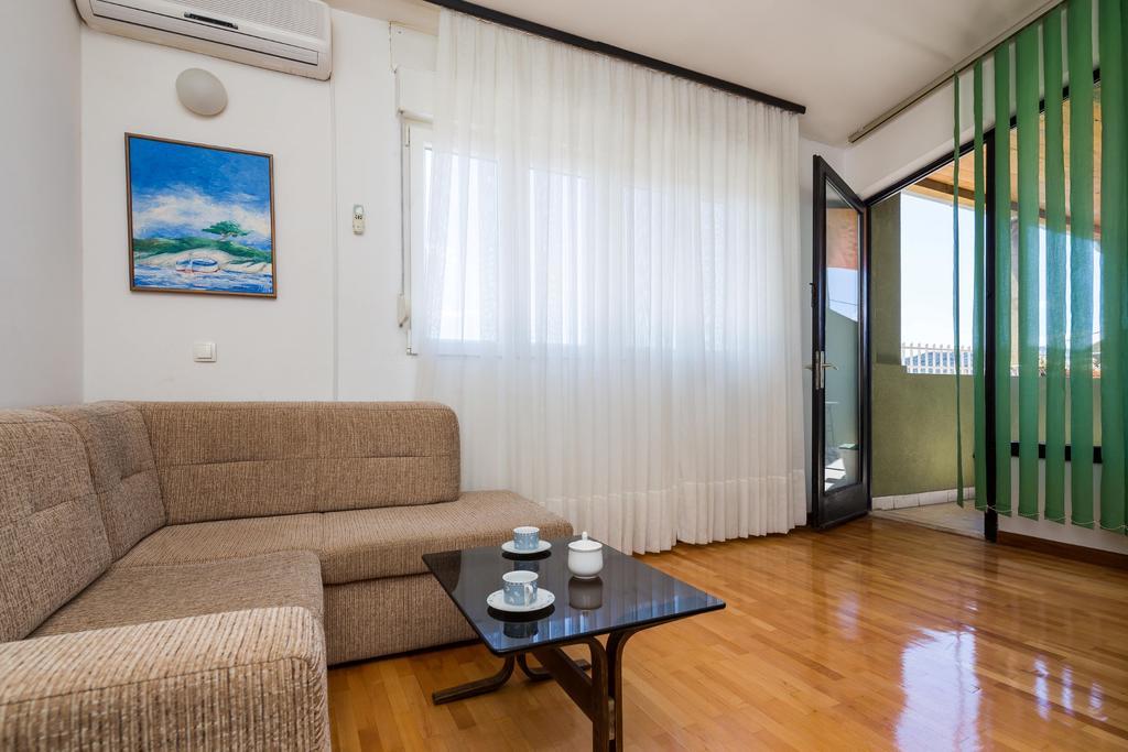 City View Apartment Split