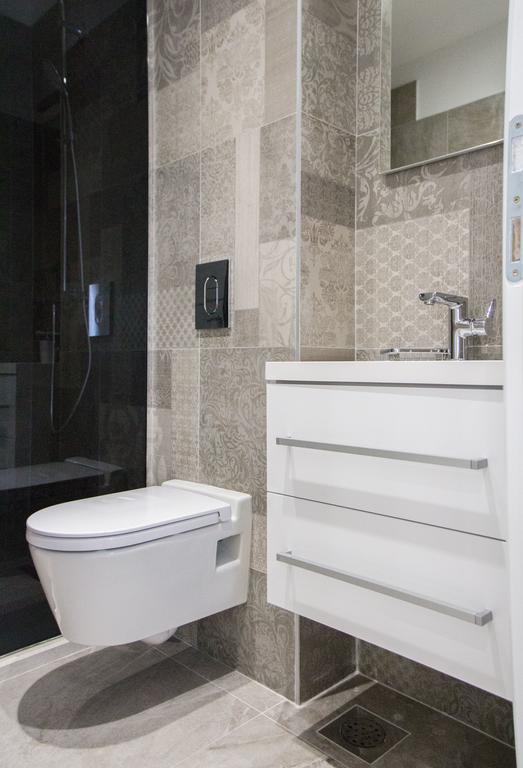 Elegant & Gostinjska kuća 4*