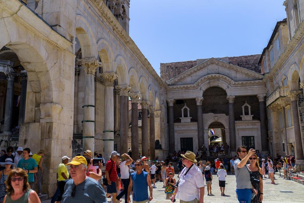 Porta Aurea *
