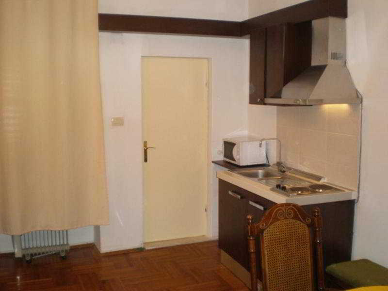 Bozinovic Hotel 3*