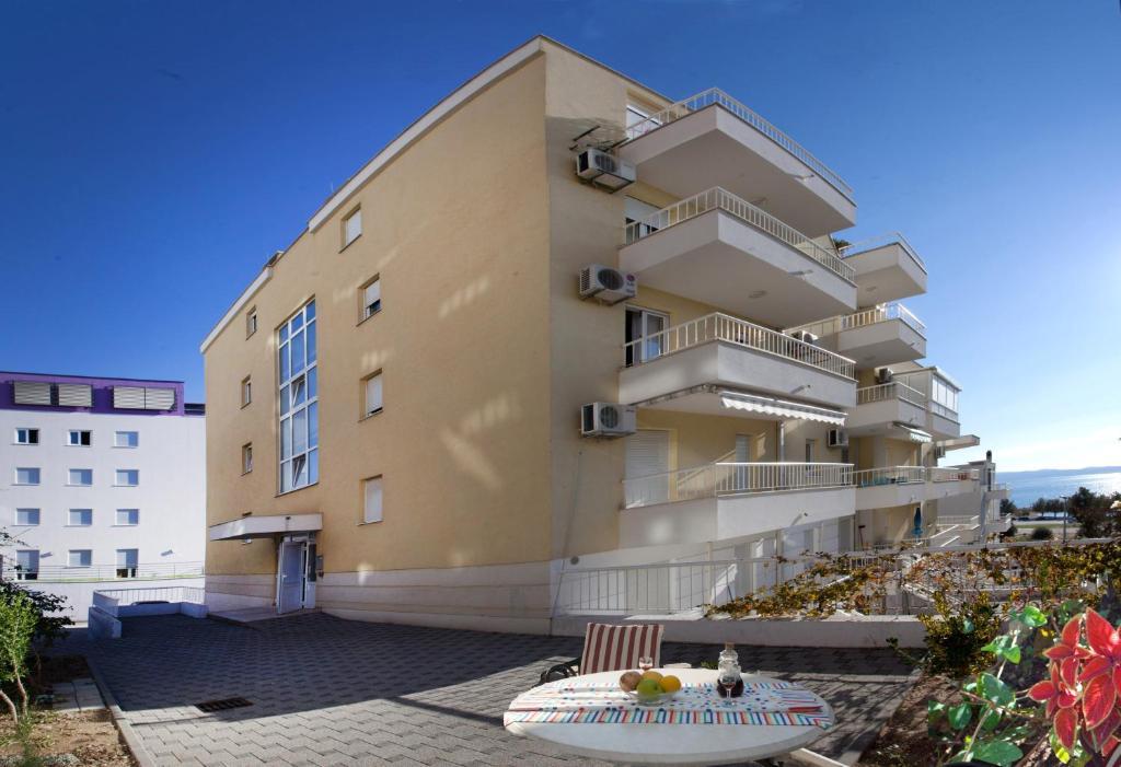 Apartment Cro Jet Set On The