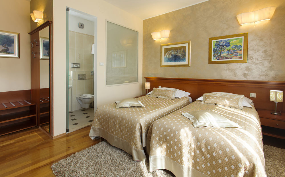 Bed & Breakfast Royal 4*