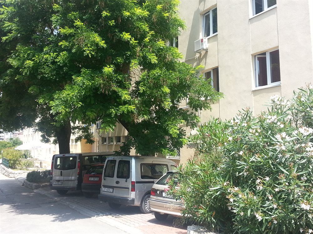 Hostel Dujam