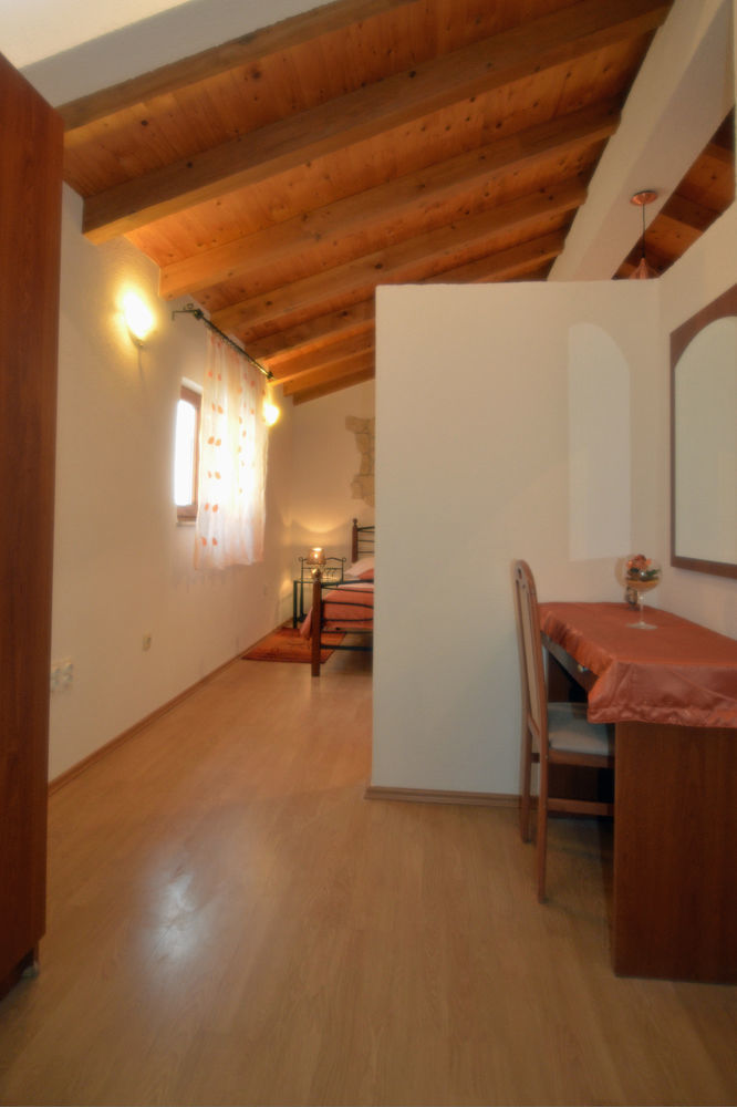 Apartment Kuzma And *