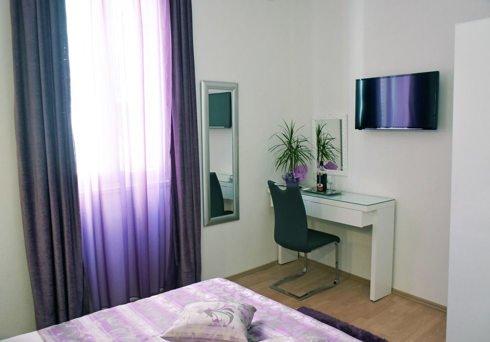 Kuzma And Apartment