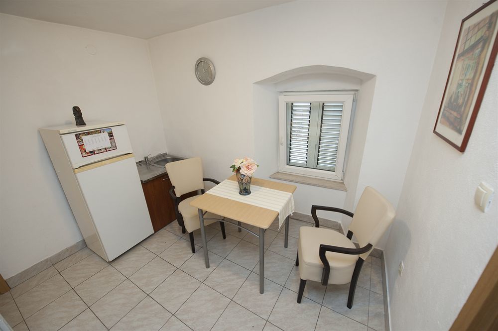 Guest house Damira Split