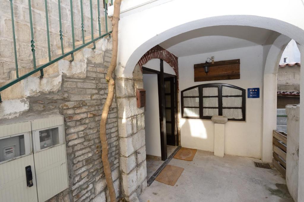 Elena Guest house 3*