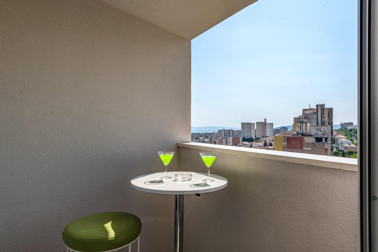 Vista Apartment *