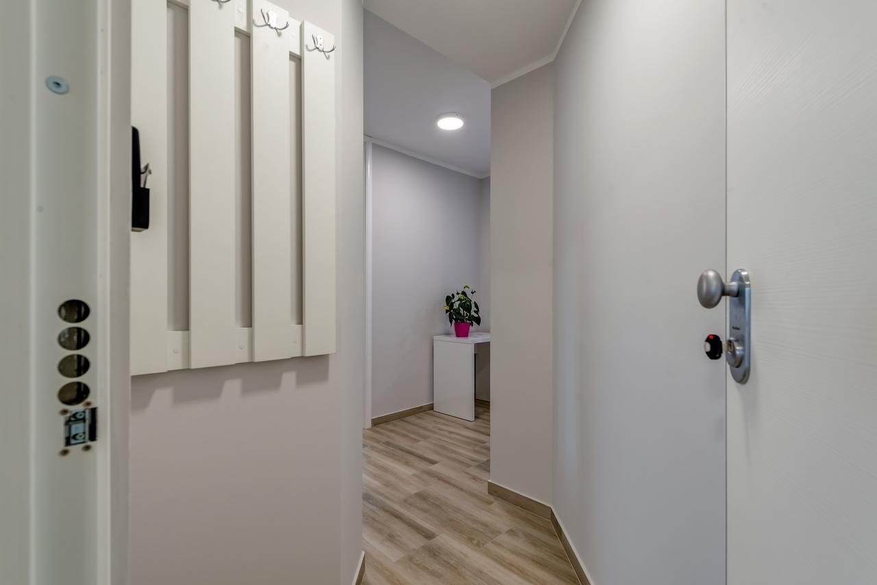 Vista Apartment *