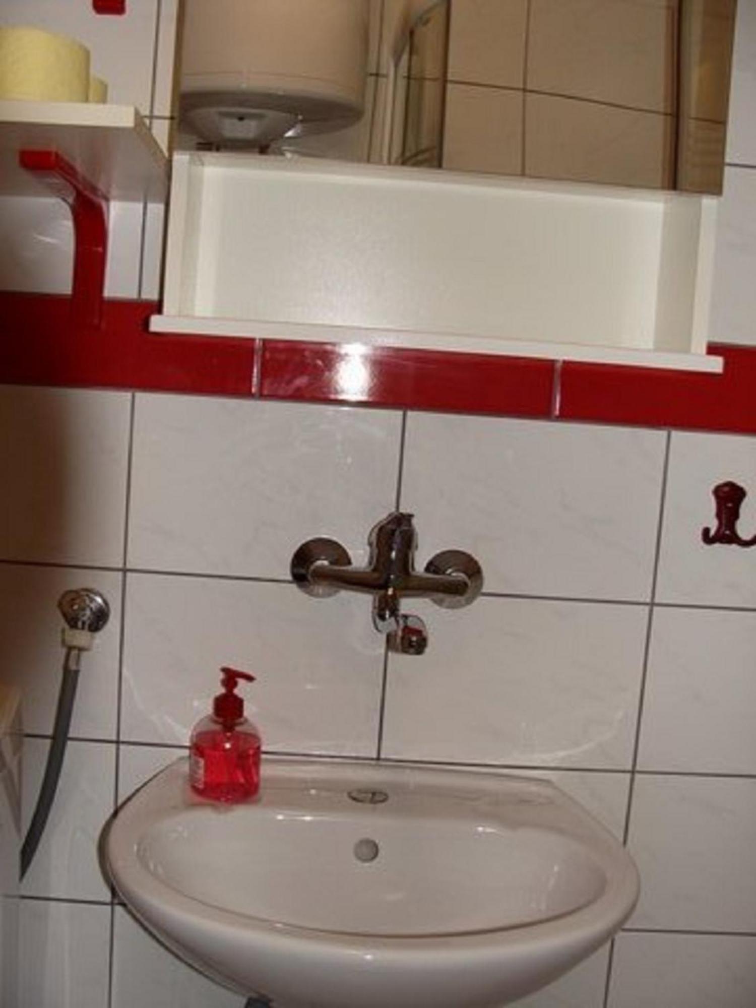 Apartment Three Bedroom Laura Split