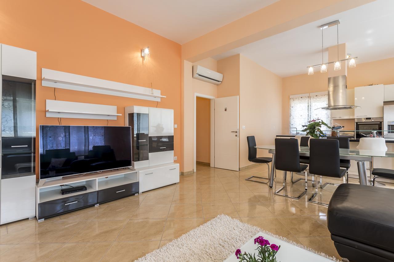 Apartamento Lukic *